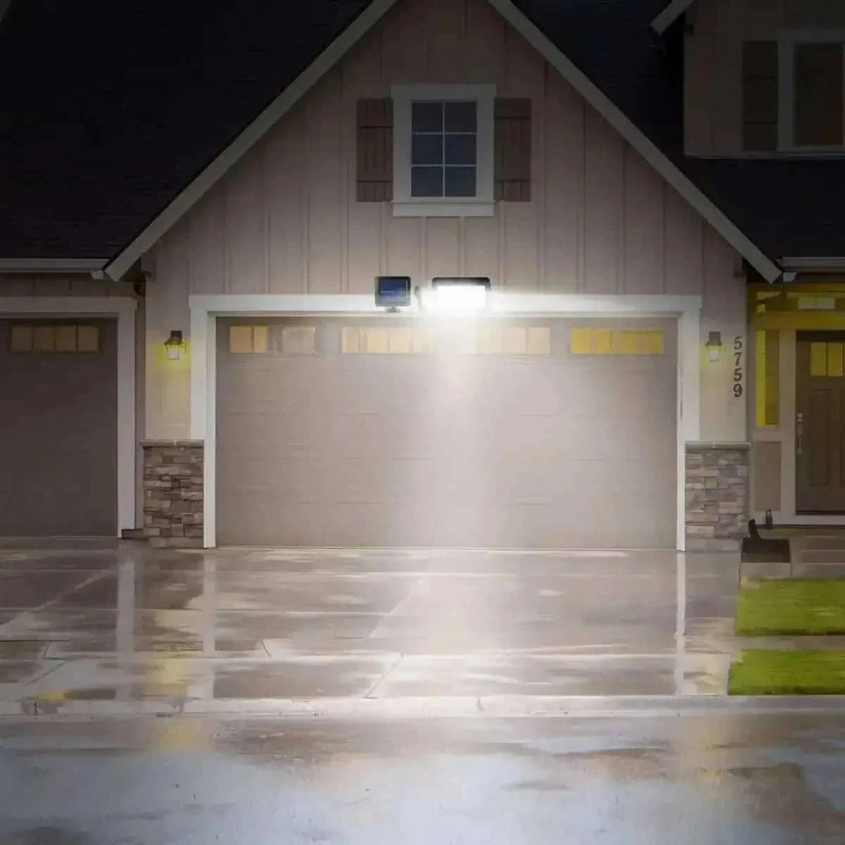 100 LED Solar Powered Wall Lights Outdoor Cartsfy Inc.