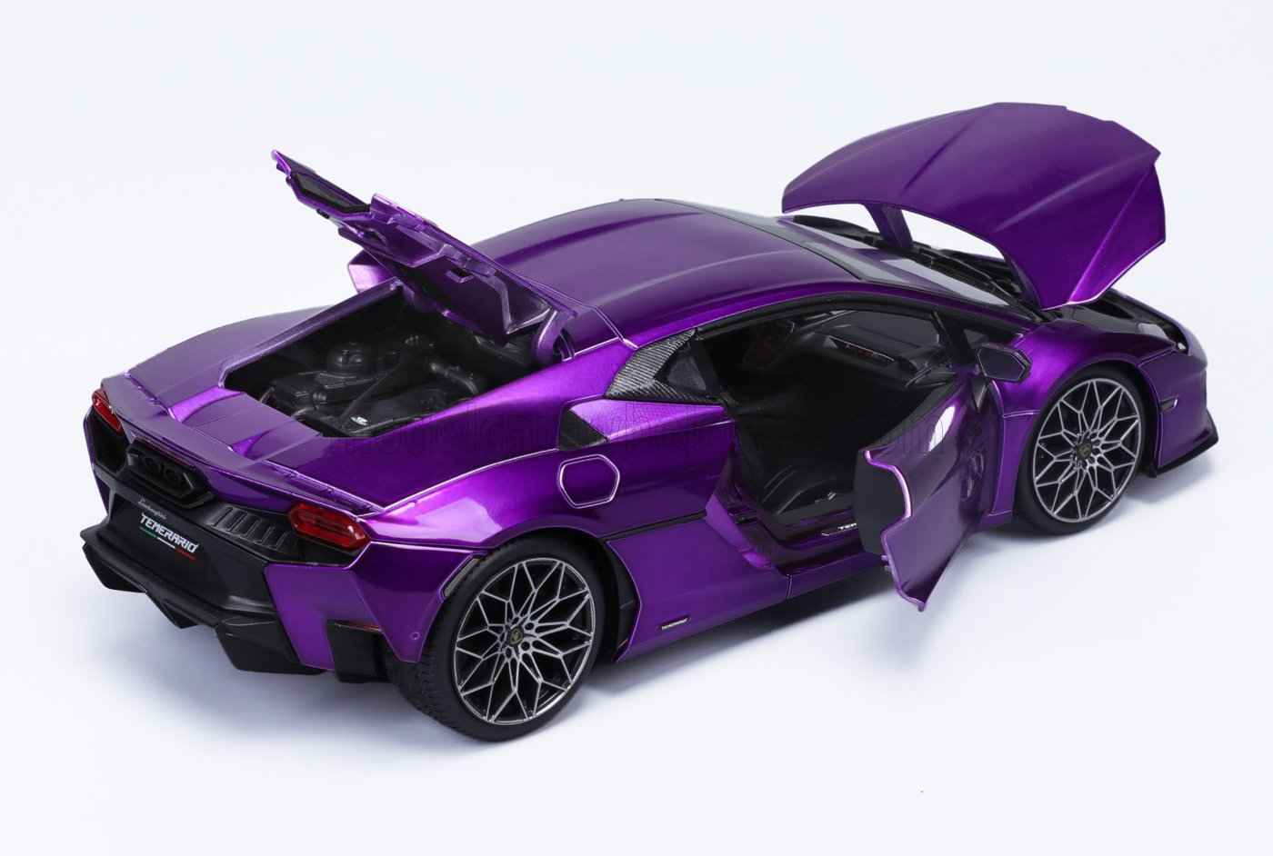 Bburago 2025 Lamborghini Temerario Purple Metallic 1:18 STM Diecast Default Title Default Title-