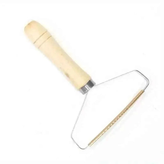 Manual lint roller brush with wooden handle and metal loop head