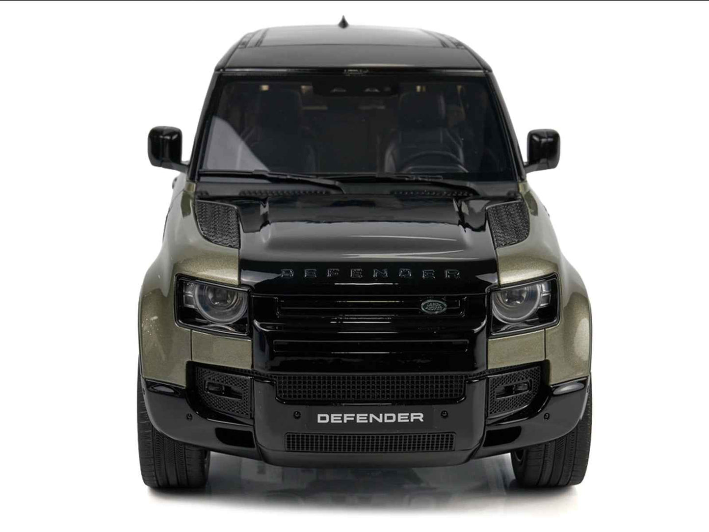 2021 Land Rover Defender 90 P400 X-Dynamic HSE Pangea Green Metallic 1/18 Model Car by GT Spirit Miniature Motors Default Title Default Title-