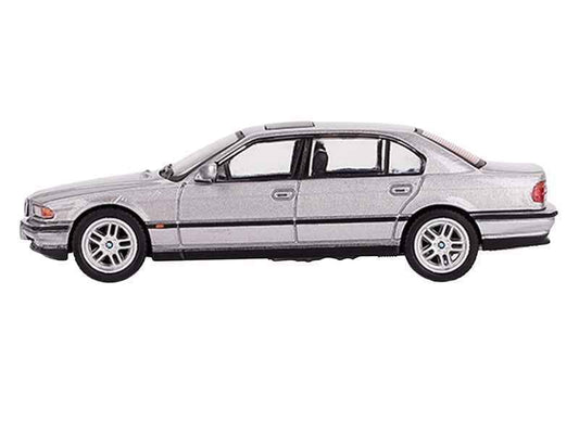 BMW 750IL Aspen Silver Metallic with Sun Roof Limited Edition 1/64 Diecast Model Car by Mini GT Cartsfy Inc.