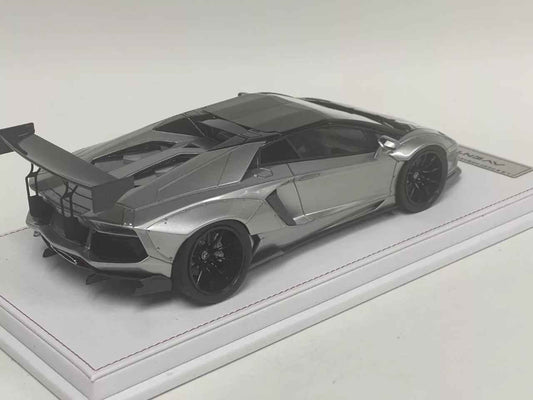 GL Model Lamborghini Aventador Roadster SVJ Silver 1:18 WITH DISPLAY Cartsfy Inc.