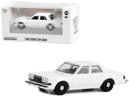1980-1989 Dodge Diplomat Police Unmarked White "Hot Pursuit" "Hobby Exclusive" Series 1/64 Diecast Model Car by Greenlight Miniature Motors Default Title Default Title-