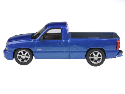 2006 Chevrolet Silverado 'Cateye' Pickup Truck Ming Blue Metallic 1/64 Diecast Model Car by Paragon Models Miniature Motors Default Title Default Title-