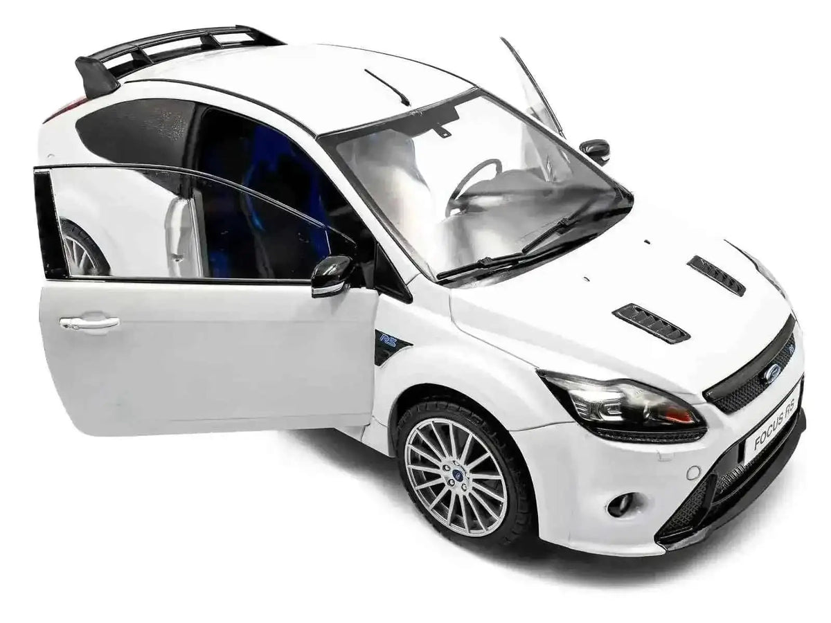 2009 Ford Focus RS MK2 Frozen White 1/18 Diecast Model Car by Solido Cartsfy Inc.