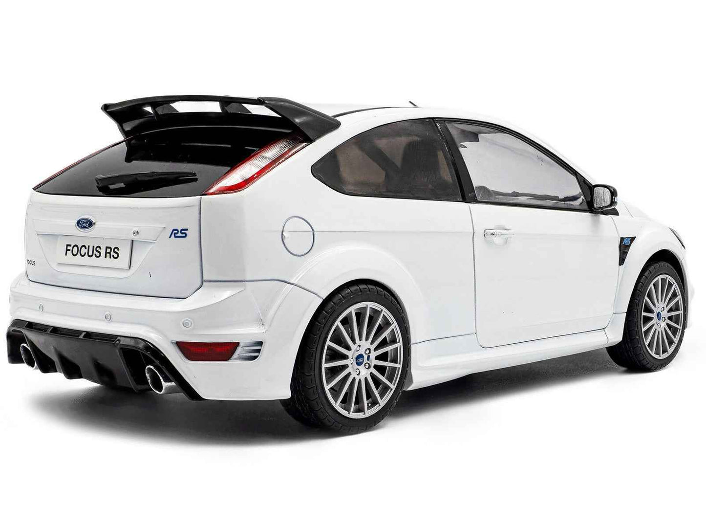 2009 Ford Focus RS MK2 Frozen White 1/18 Diecast Model Car by Solido Cartsfy Inc.