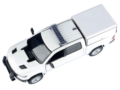 2019 RAM 1500 Laramie Crew Cab Pickup Truck with Truck Bed Camper White "Custom Builder's Kit" Series 1/27 Diecast Model Car by Motormax Cartsfy Inc.