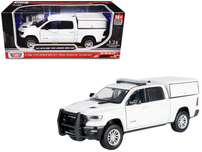 2019 RAM 1500 Laramie Crew Cab Pickup Truck with Truck Bed Camper White "Custom Builder's Kit" Series 1/27 Diecast Model Car by Motormax Cartsfy Inc.
