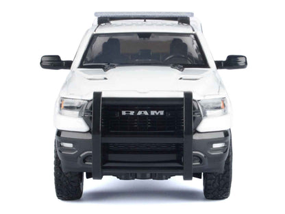 2019 RAM 1500 Laramie Crew Cab Pickup Truck with Truck Bed Camper White "Custom Builder's Kit" Series 1/27 Diecast Model Car by Motormax Cartsfy Inc.