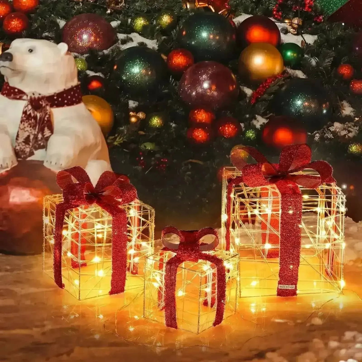 3 Pieces Christmas Lighted Gift Boxes Decorations with 60 LED Lights for Indoor and Outdoor Cartsfy Inc.