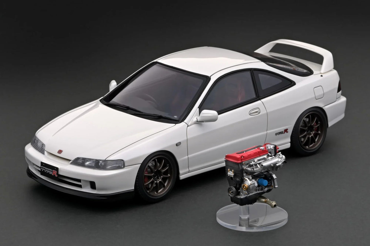 Ignition-Model Honda Integra DC2 Type R RHD Pearl White w/ Separate B18C Vtec Engine 1:18