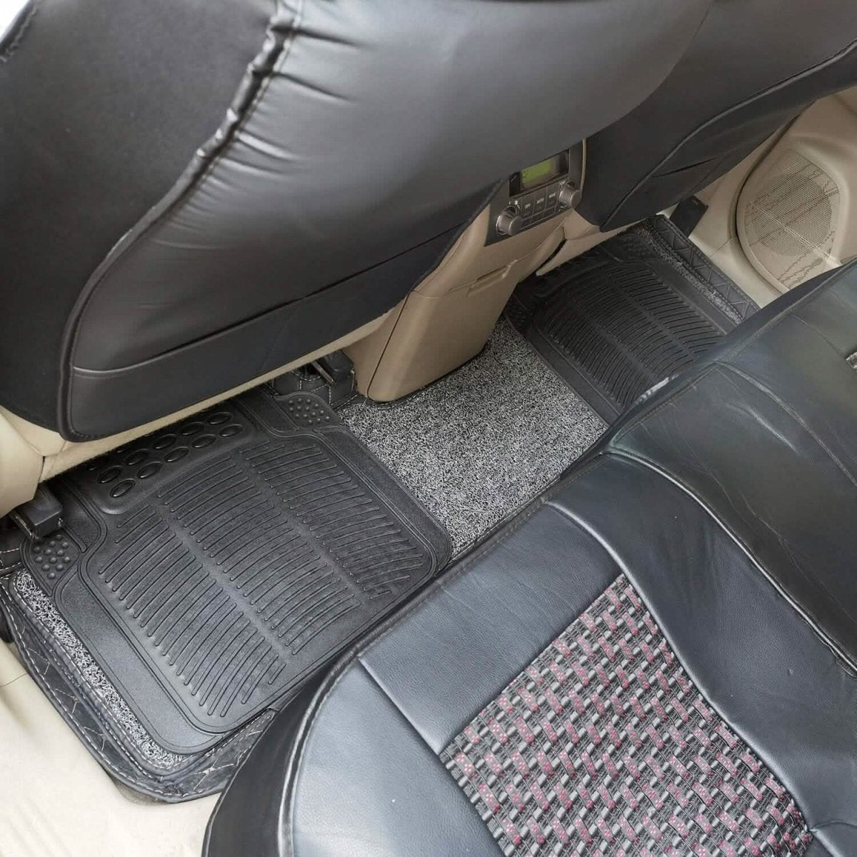 4 - Pieces: Heavy Duty PVC Rubber Automotive Floor Mats with Trimmable Design - Cartsfy Inc.