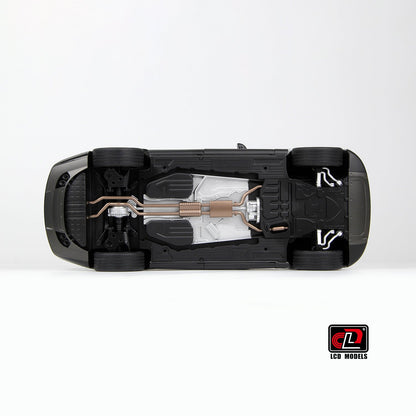 LCD 2022 Land Rover Range Rover SV Serenity White w/ Black Roof 1:18