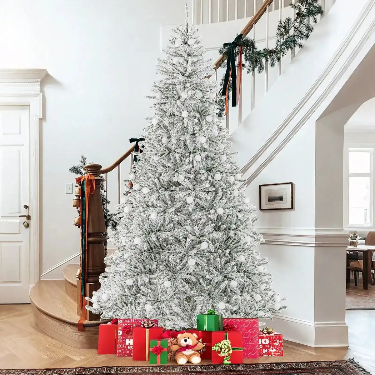 6 Feet Snow-flocked Artificial Christmas Tree Pre-lit Hinged with 81 Sphere Lights and Remote Cartsfy Inc.