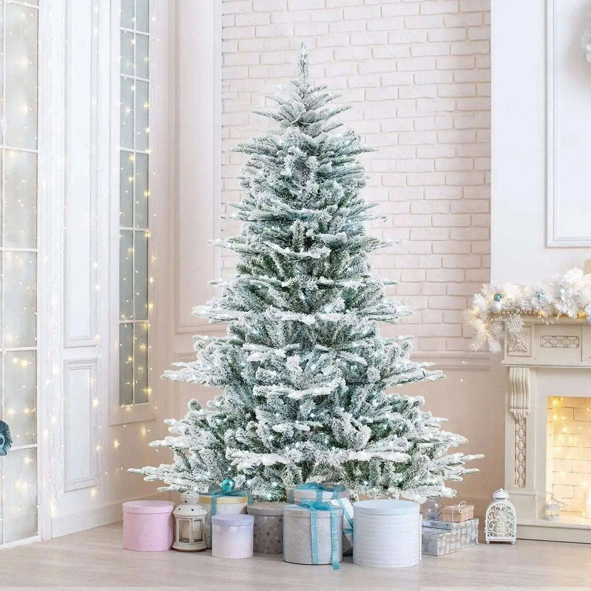 6 Feet Snow Flocked Artificial Christmas Tree with LED Lights