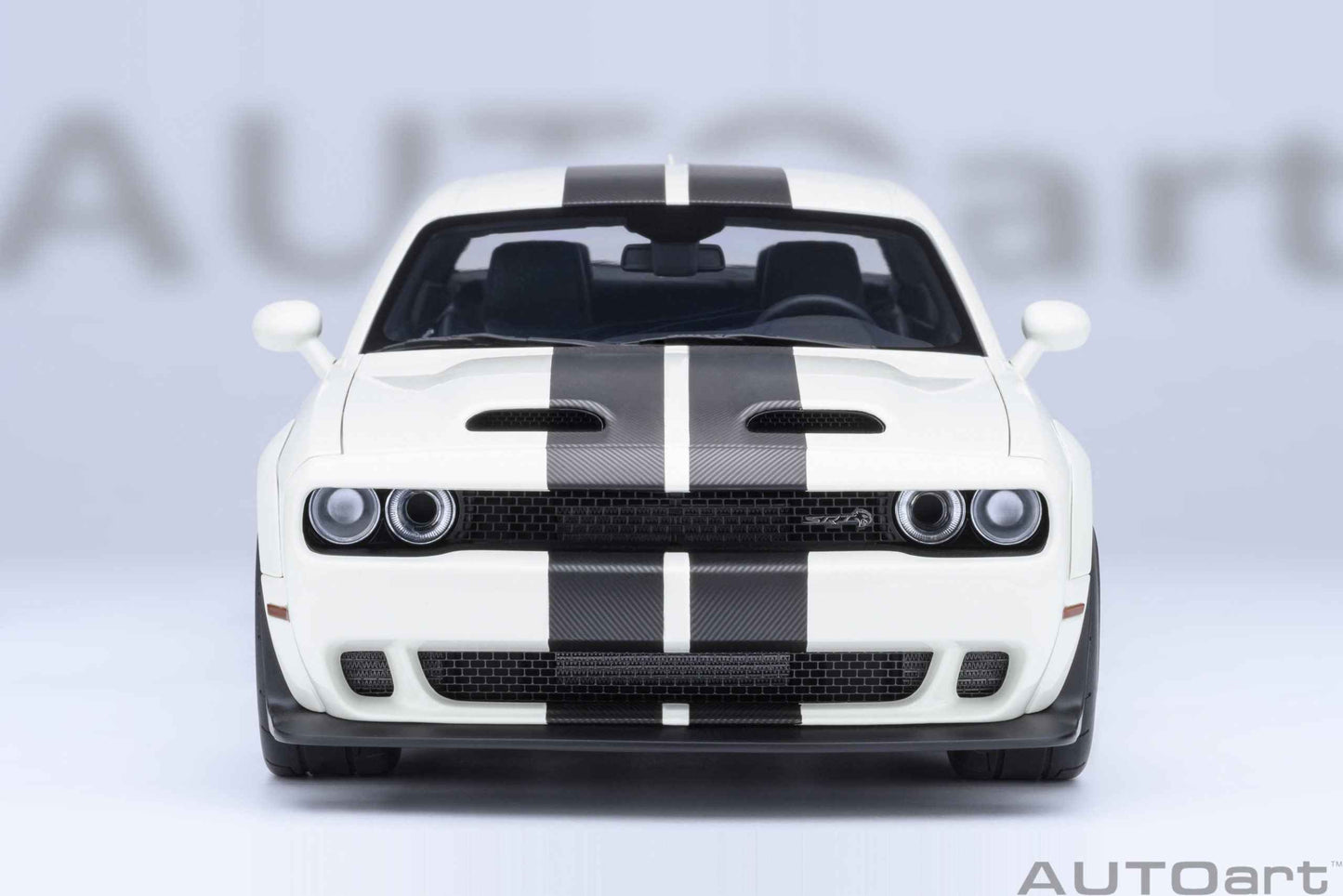 AUTOart 2023 Dodge Challenger SRT Super Stock Knuckle White 1:18