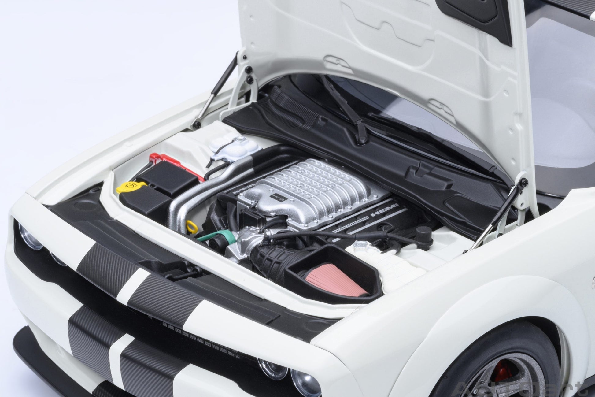 AUTOart 2023 Dodge Challenger SRT Super Stock Knuckle White 1:18