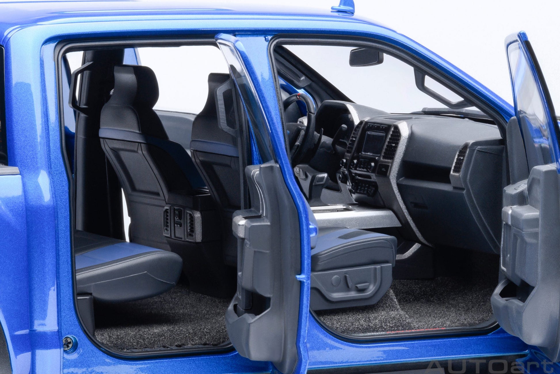 AUTOart 2019 Ford F-150 Raptor Supercrew Velocity Blue 1:18