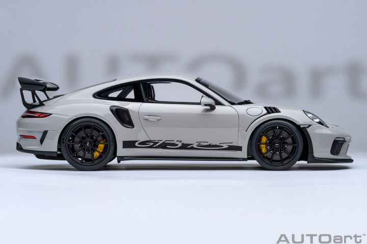 AUTOart Porsche 911 991.2 GT3 RS Chalk (Crayon) Grey 1:18