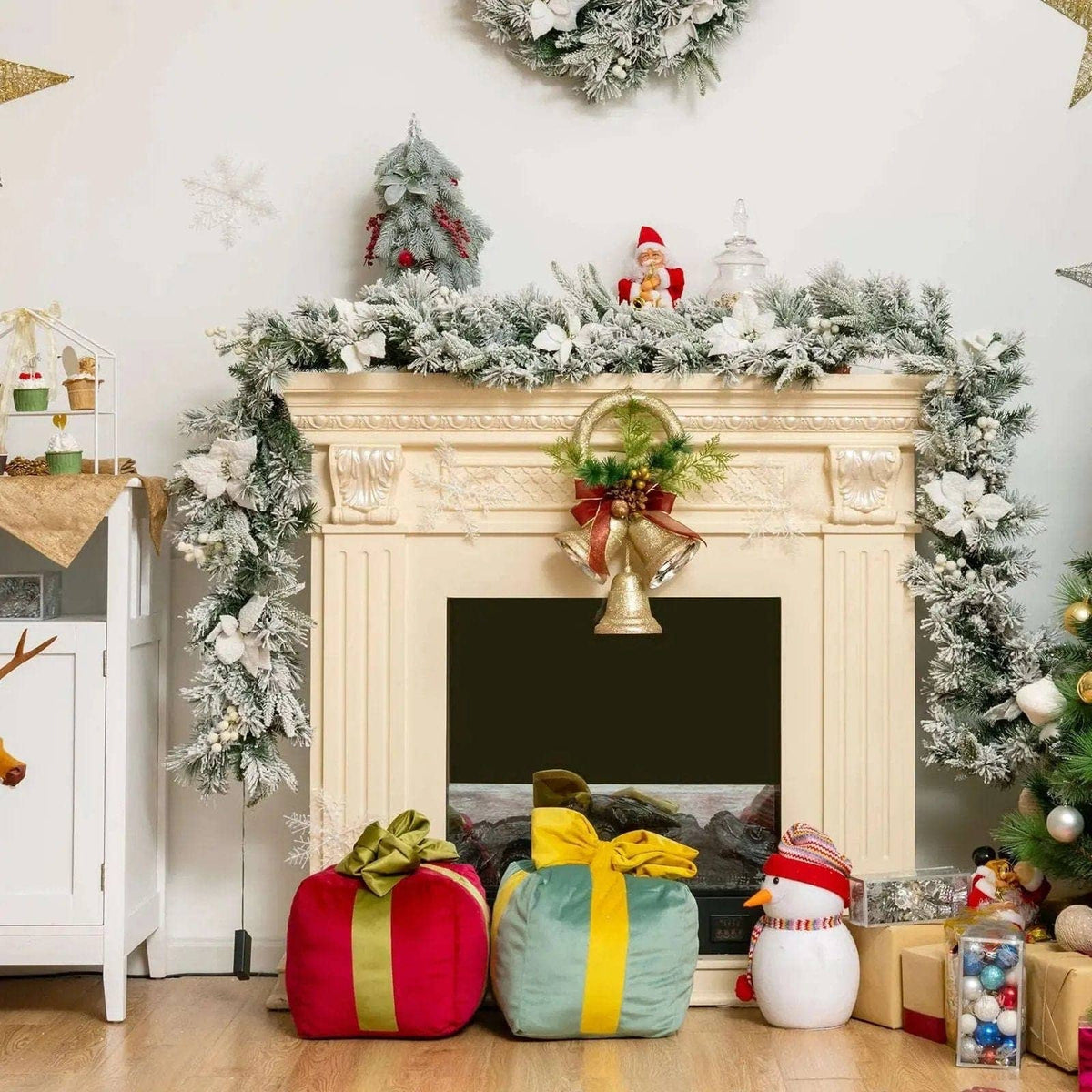 9 Feet Pre-Lit Artificial Christmas Garland with 50 LED Lights Cartsfy Inc.