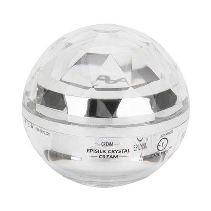 Faceted clear-lid face cream jar with white label band