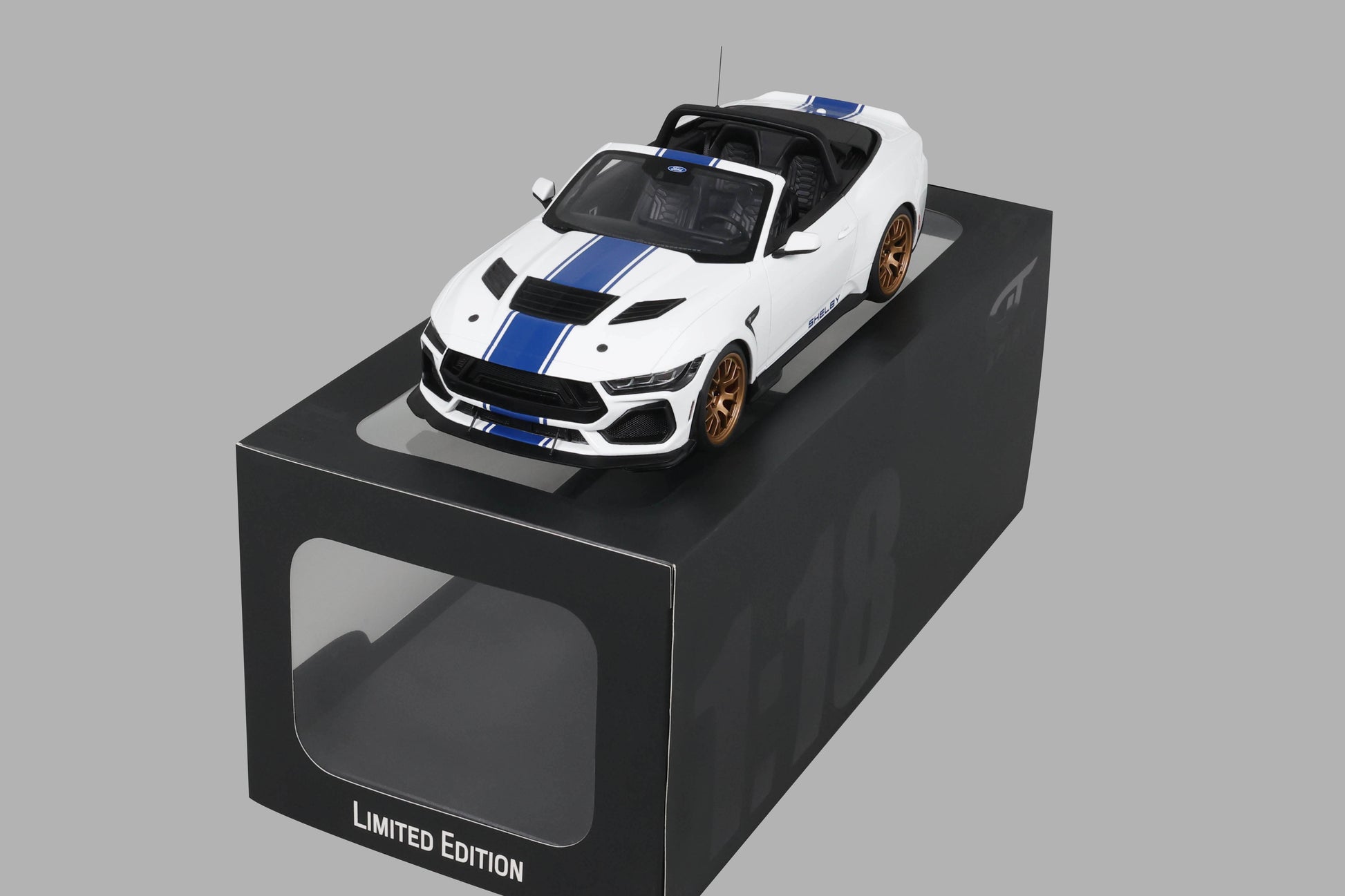 GT Spirit 2025 Ford Shelby Mustang Super Snake Convertible Oxford White 1:18