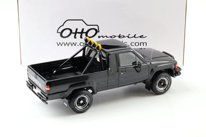 Otto 1985 Toyota Hilux SR5 Pickup Truck Glossy Black 202 1:18
