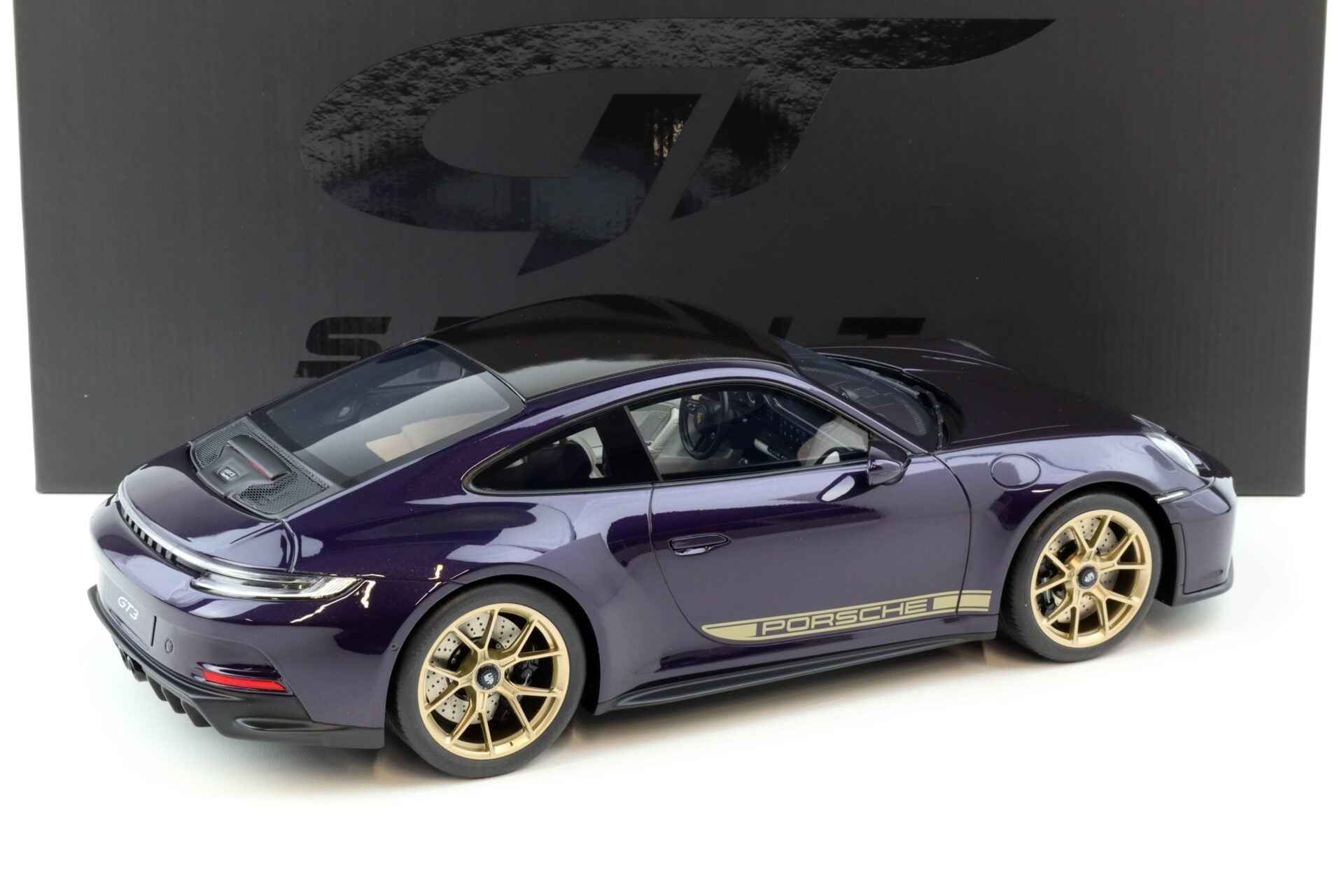 GT Spirit 2021 Porsche 911 992 GT3 Touring Viola Metallic Purple 1:12
