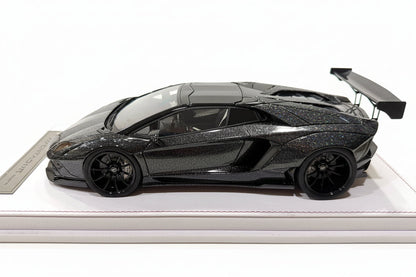 GL Model Lamborghini Aventador Roadster SVJ Sparkling Black 1:18 WITH DISPLAY