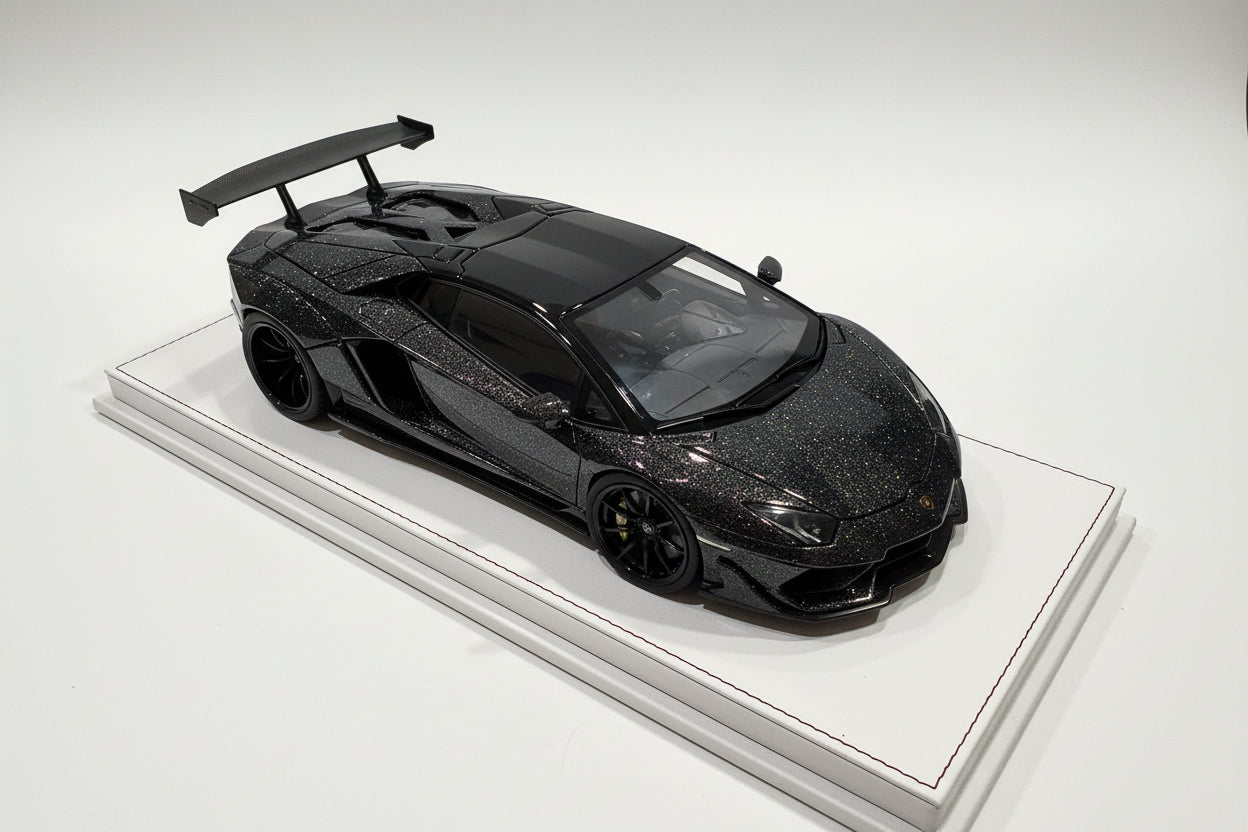 GL Model Lamborghini Aventador Roadster SVJ Sparkling Black 1:18 WITH DISPLAY