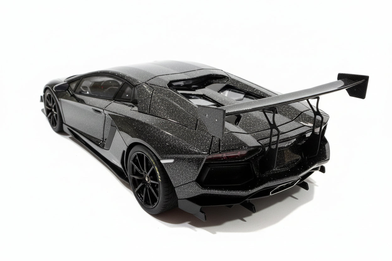 GL Model Lamborghini Aventador Roadster SVJ Sparkling Black 1:18 WITH DISPLAY
