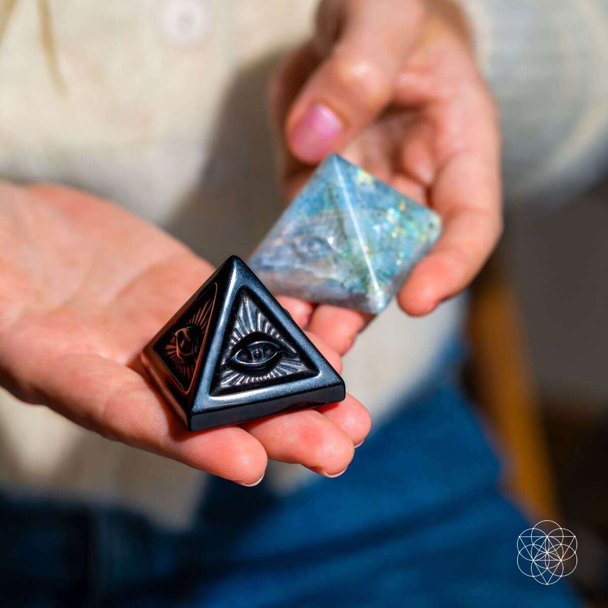All Seeing Eye - Pyramid of Ancient Wisdom Cartsfy Inc.