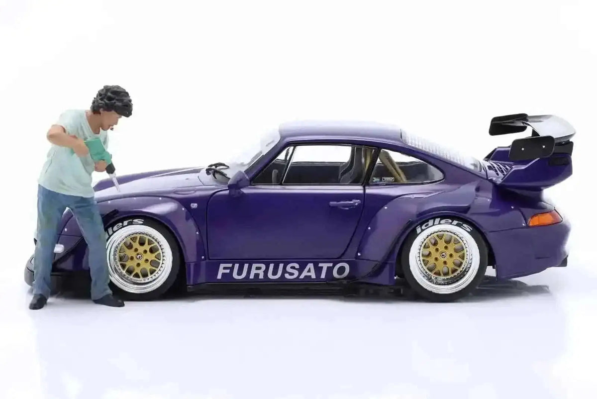 American Diorama - Figures - RWB Legend Akira Nakai-San Drilling Figure 1:18 Cartsfy Inc.