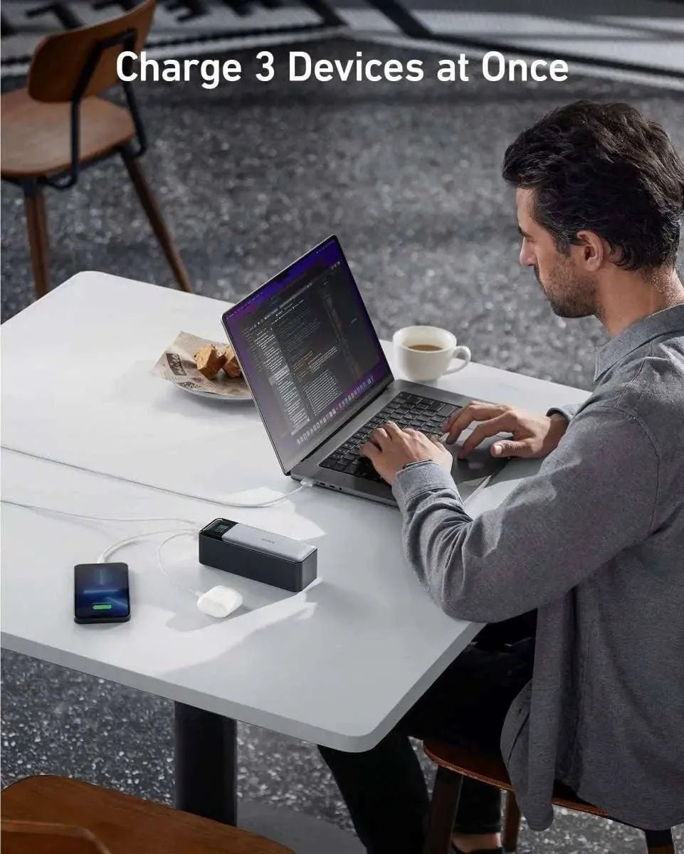 Anker 737 Power Bank (PowerCore 24K) Anker Black Black-