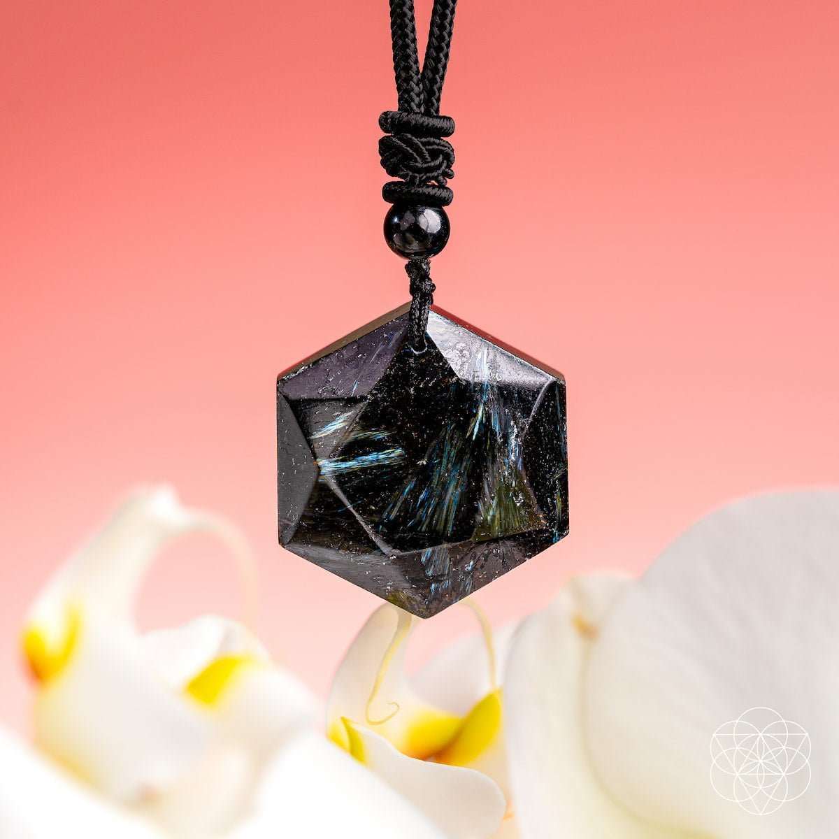 Arfvedsonite Healing Pendant Cartsfy Inc.