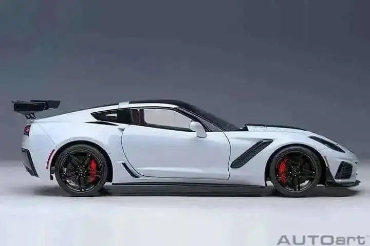 AUTOart 2019 Chevy Corvette ZR1 Ceramic Matrix Grey Metallic 1:18 Cartsfy Inc.
