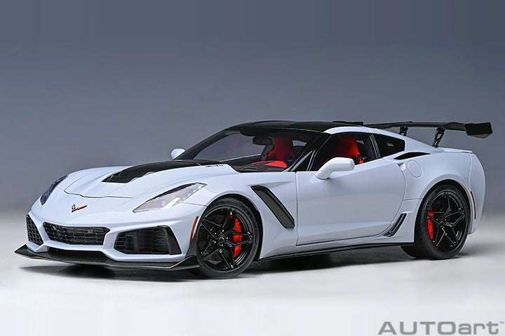 AUTOart 2019 Chevy Corvette ZR1 Ceramic Matrix Grey Metallic 1:18 STM Diecast Default Title Default Title-