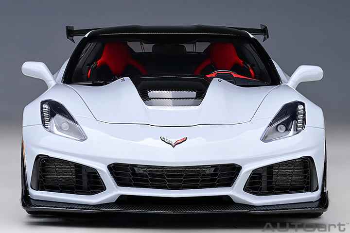 AUTOart 2019 Chevy Corvette ZR1 Ceramic Matrix Grey Metallic 1:18 STM Diecast Default Title Default Title-