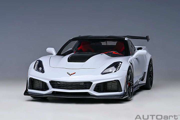 AUTOart 2019 Chevy Corvette ZR1 Ceramic Matrix Grey Metallic 1:18 STM Diecast Default Title Default Title-