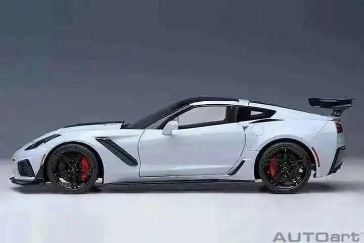 AUTOart 2019 Chevy Corvette ZR1 Ceramic Matrix Grey Metallic 1:18 Cartsfy Inc.