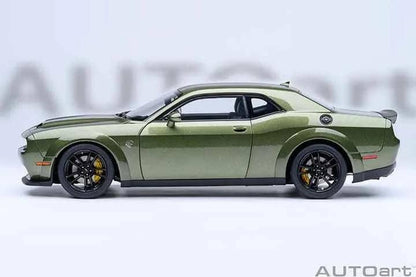 AUTOart 2022 Dodge Challenger SRT Jailbreak F8 Green 1:18 STM Diecast Default Title Default Title-