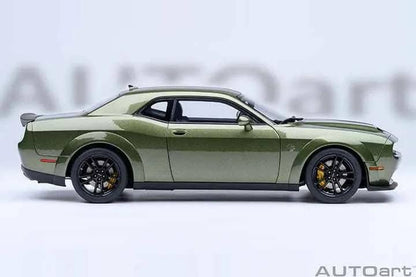 AUTOart 2022 Dodge Challenger SRT Jailbreak F8 Green 1:18 STM Diecast Default Title Default Title-