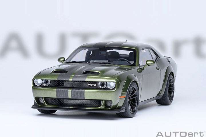 Green 1:18 die-cast sports car front view with racing stripes and black alloy wheels