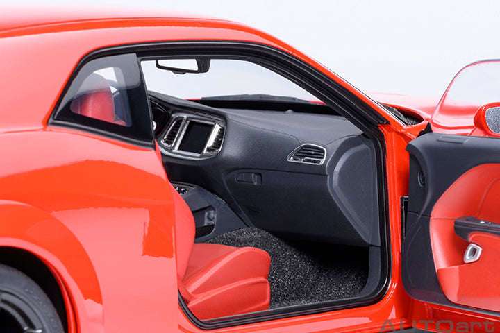 AUTOart 2022 Dodge Challenger SRT Jailbreak TorRed 1:18 STM Diecast Default Title Default Title-