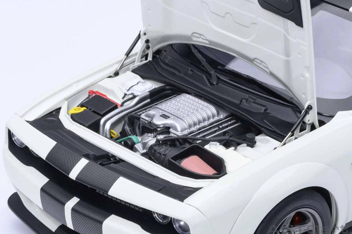 AUTOart 2023 Dodge Challenger SRT Super Stock Knuckle White 1:18 STM Diecast Default Title Default Title-
