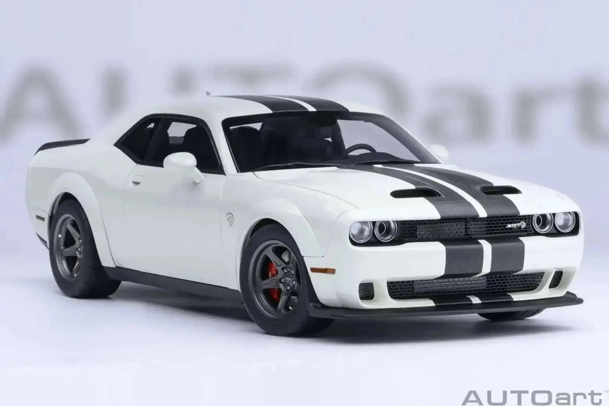 AUTOart 2023 Dodge Challenger SRT Super Stock Knuckle White 1:18 Cartsfy Inc.