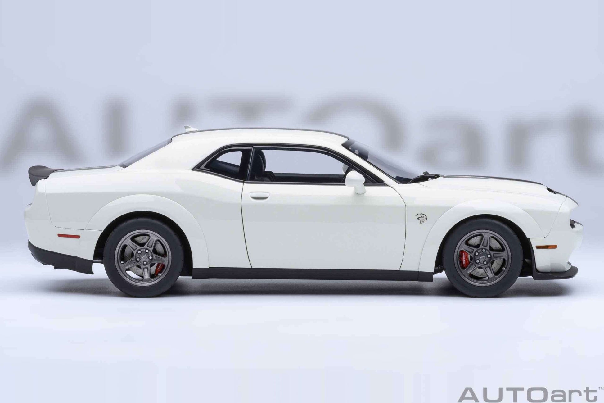AUTOart 2023 Dodge Challenger SRT Super Stock Knuckle White 1:18 STM Diecast Default Title Default Title-