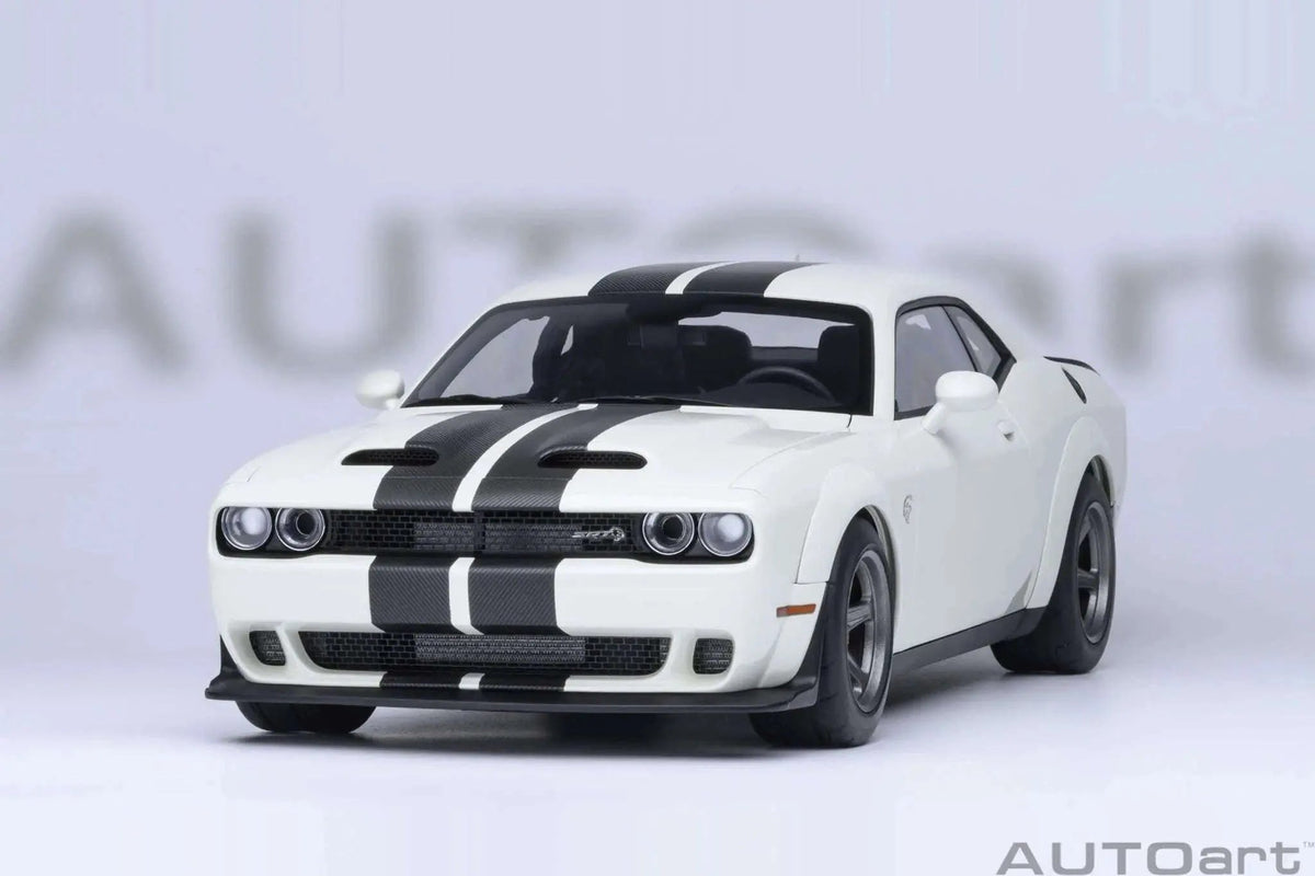 AUTOart 2023 Dodge Challenger SRT Super Stock Knuckle White 1:18 STM Diecast Default Title Default Title-