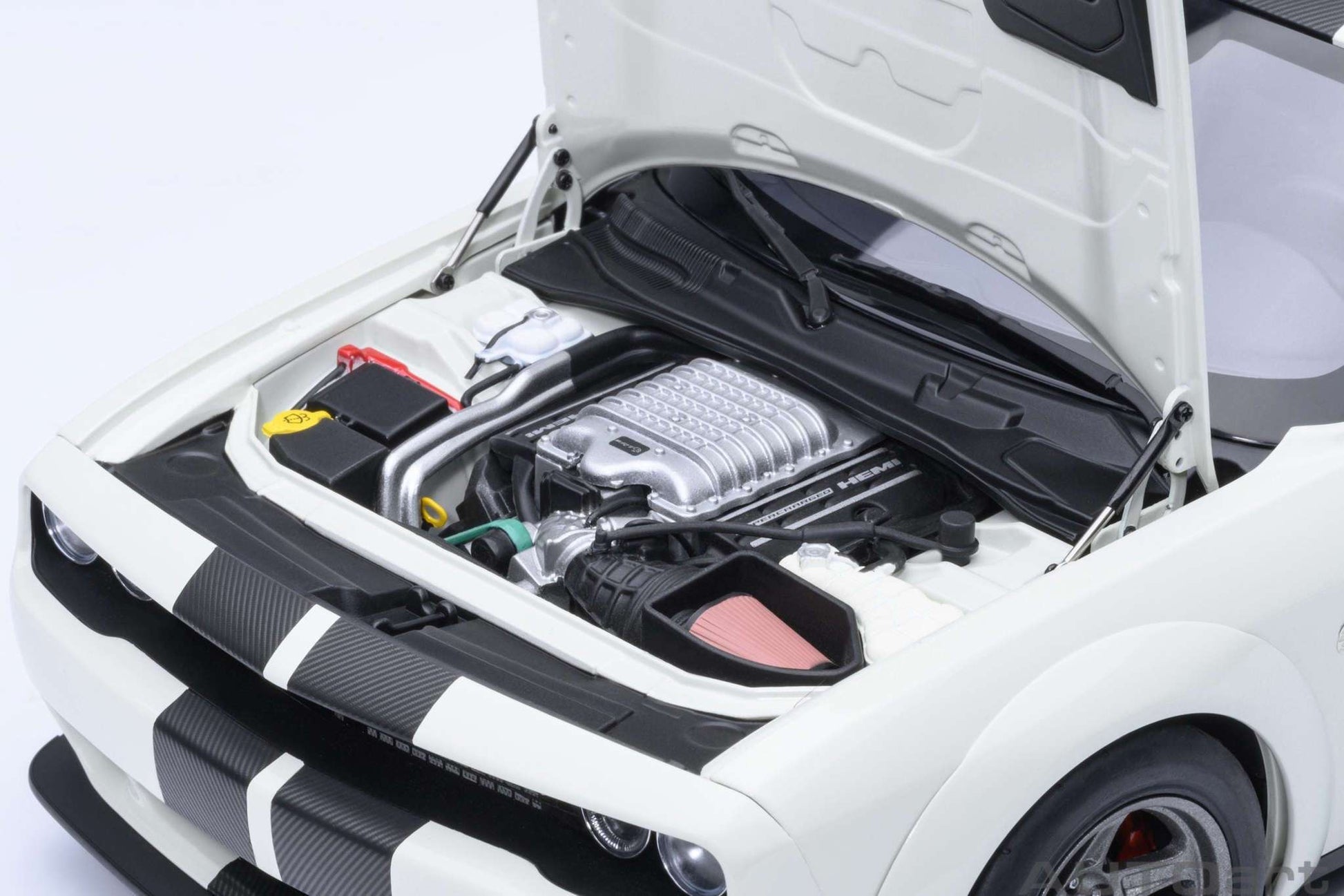 AUTOart 2023 Dodge Challenger SRT Super Stock Knuckle White 1:18 STM Diecast Default Title Default Title-