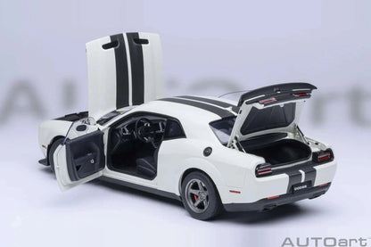 AUTOart 2023 Dodge Challenger SRT Super Stock Knuckle White 1:18 STM Diecast Default Title Default Title-